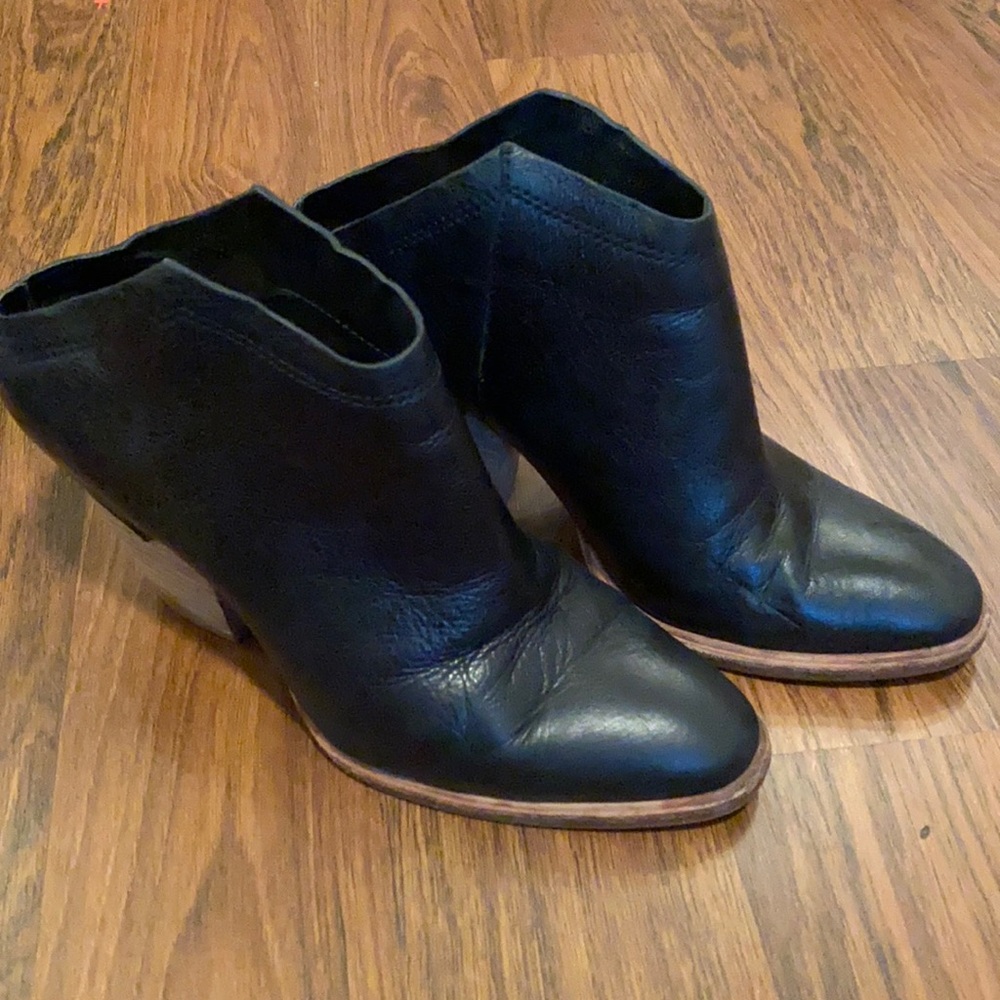 Dolce Vita clog bootie